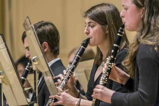 Honors students perform on clarinets